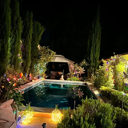 לינה וארוחת בוקר Boutique 50sqm Private At Casa Grande *